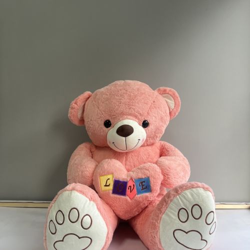 Медведь маленький с сердцем LOVE